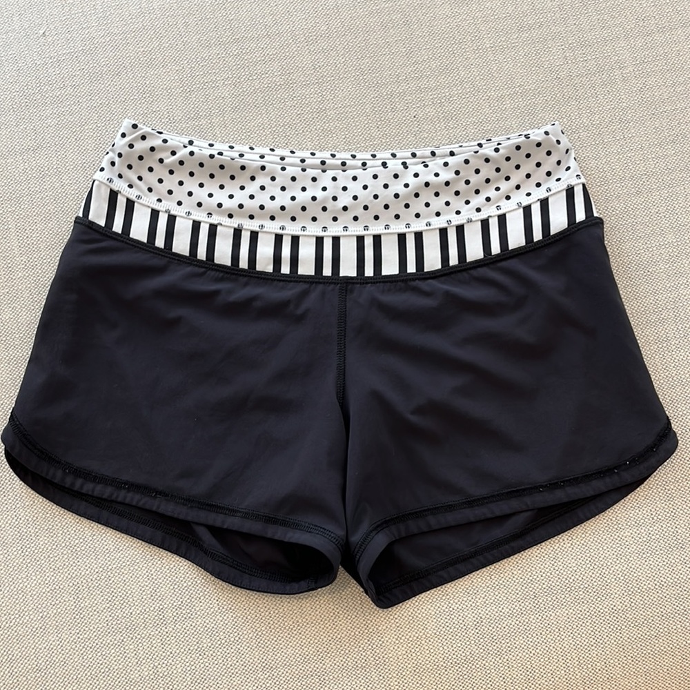 Womens Lululemon Athleta shorts
